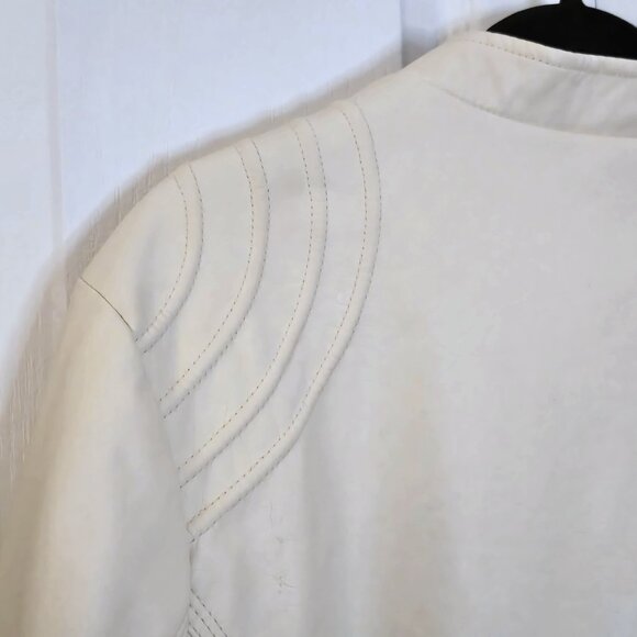 Jou Jou Cream Faux Leather Moto Jacket with Functional Deep Pockets! | 2X - Picture 3 of 16